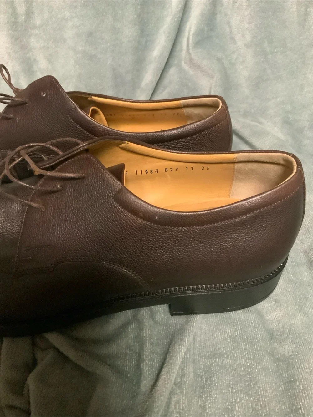 Salvatore Ferragamo Men’s oxfords comfy sole pebble leather Shoes. Sz. 13 E.
